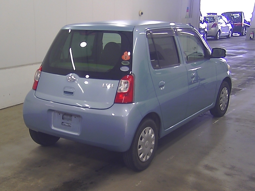 DAIHATSU ESSE