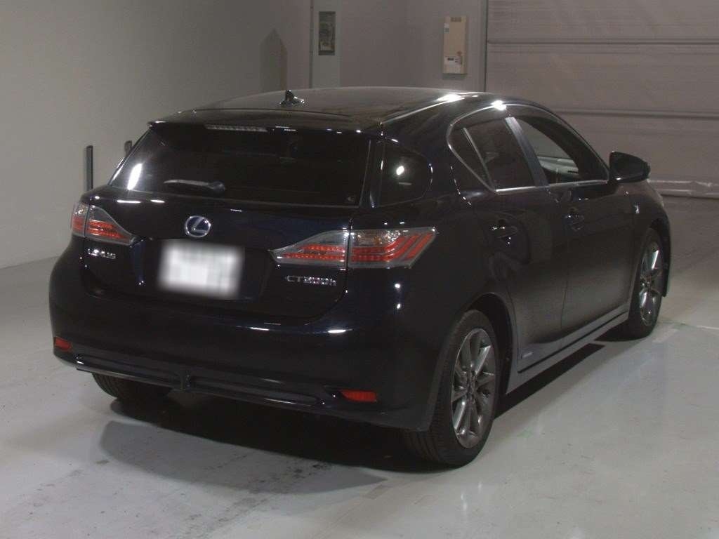 LEXUS CT200H