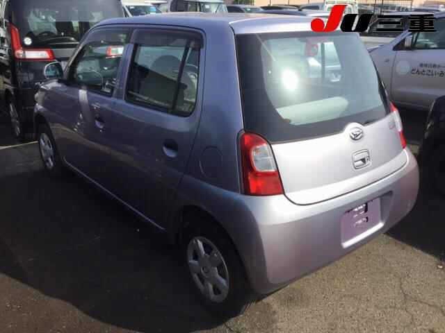 DAIHATSU ESSE