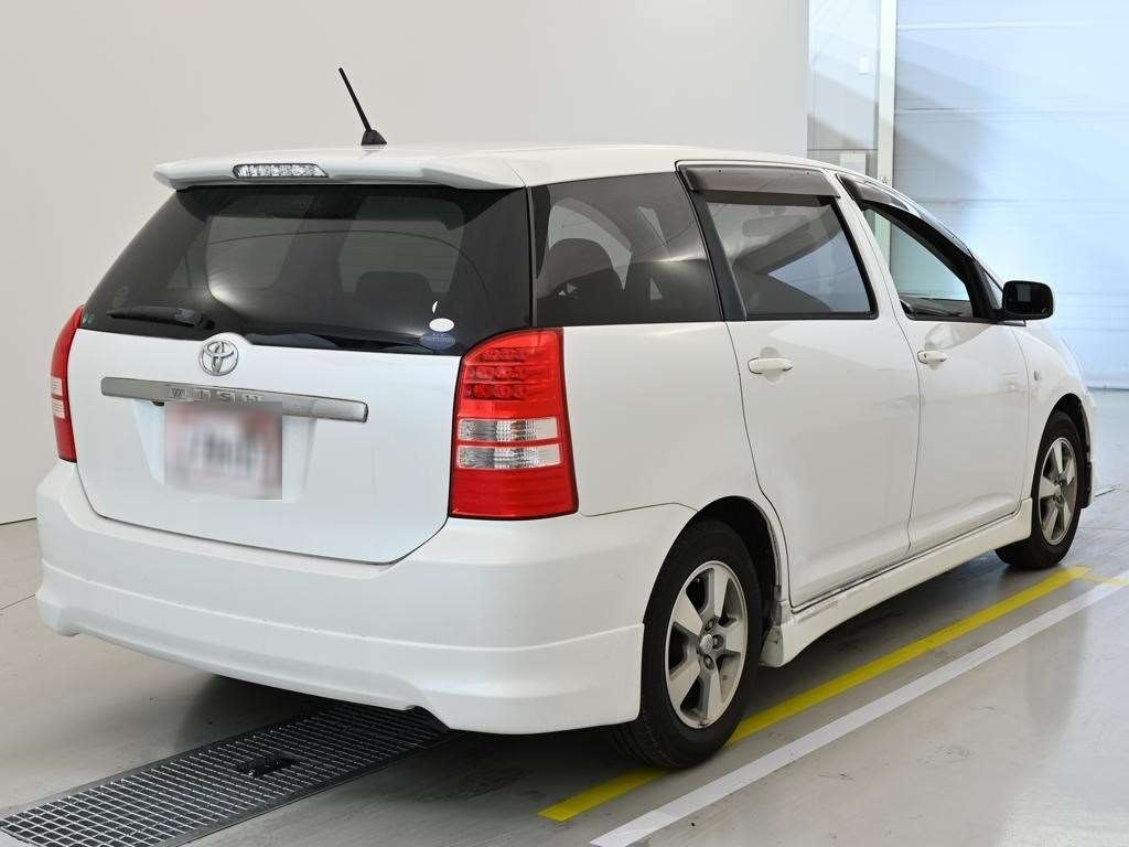 TOYOTA WISH
