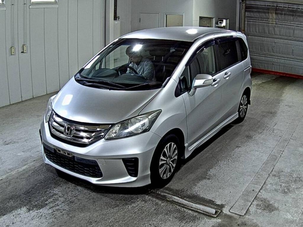 HONDA FREED