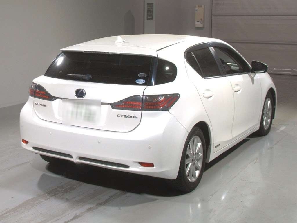 LEXUS CT200H