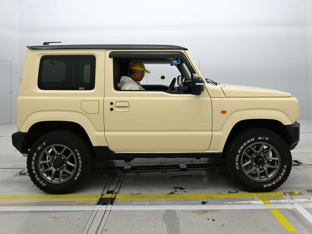 SUZUKI JIMNY