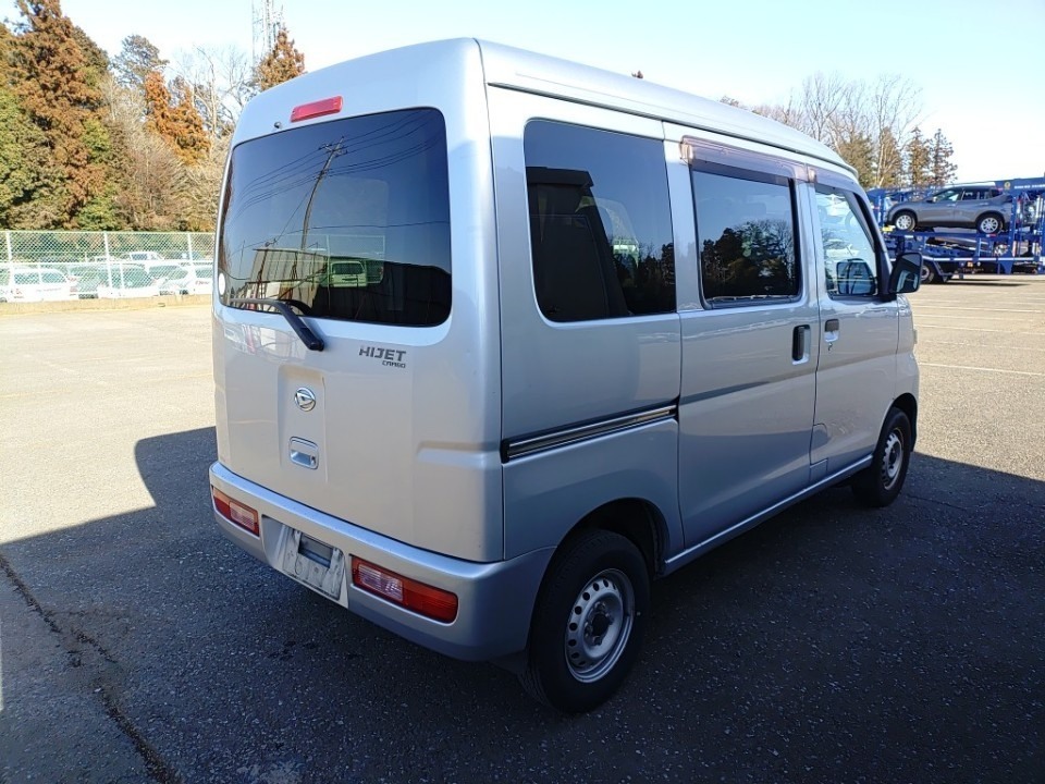 DAIHATSU HIJET