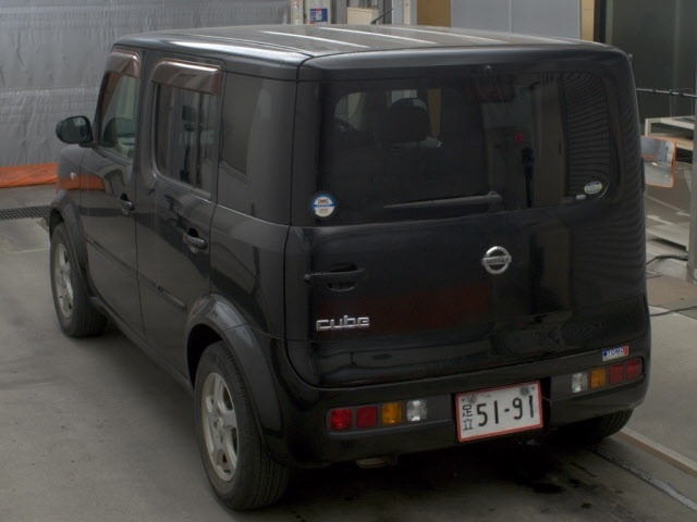 NISSAN CUBE