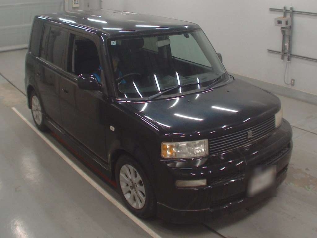 TOYOTA BB