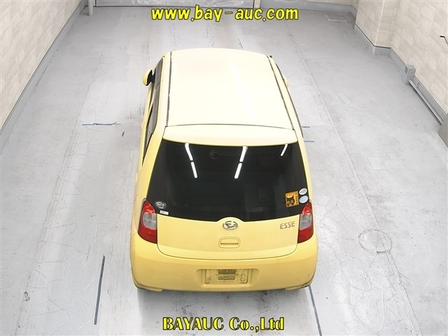 DAIHATSU ESSE