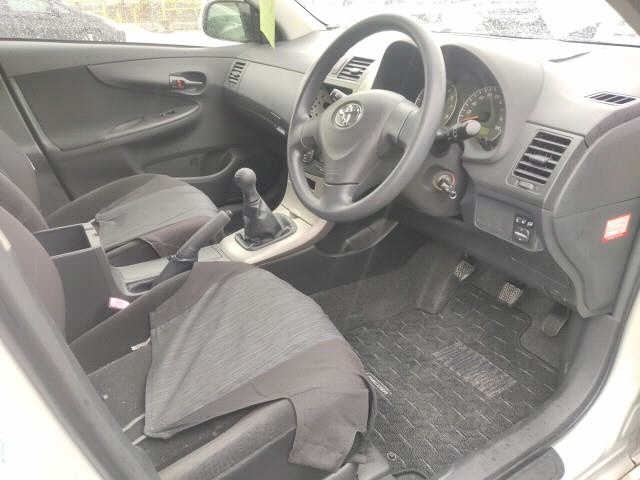 TOYOTA COROLLA FIELDER
