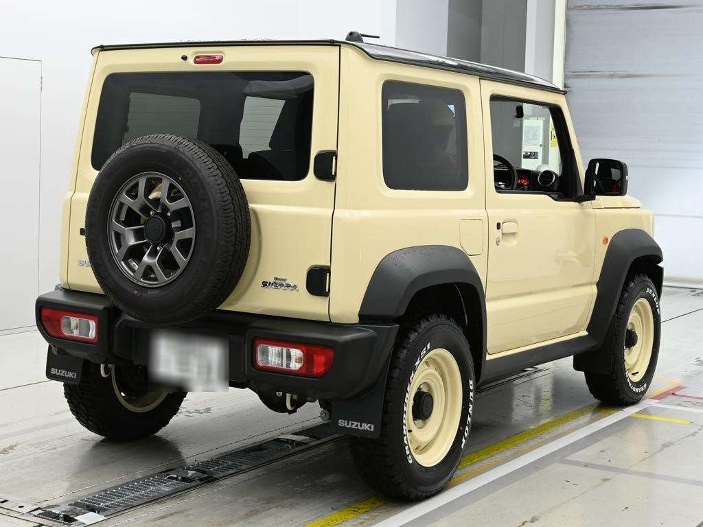 SUZUKI JIMNY SIERRA