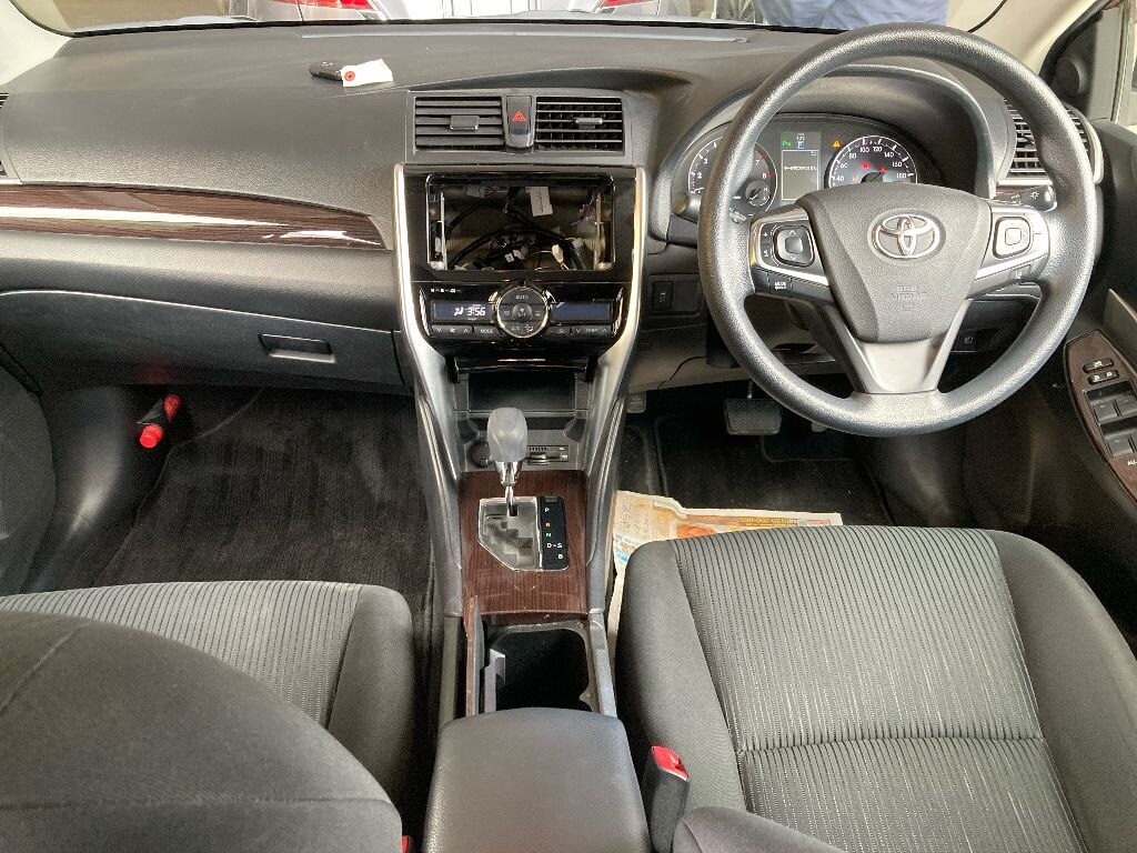 TOYOTA PREMIO