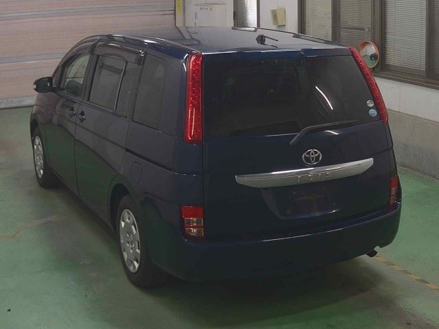 TOYOTA ISIS