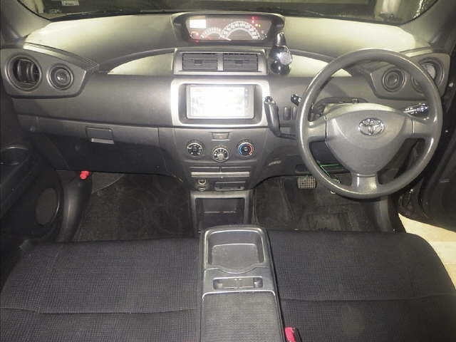 TOYOTA BB