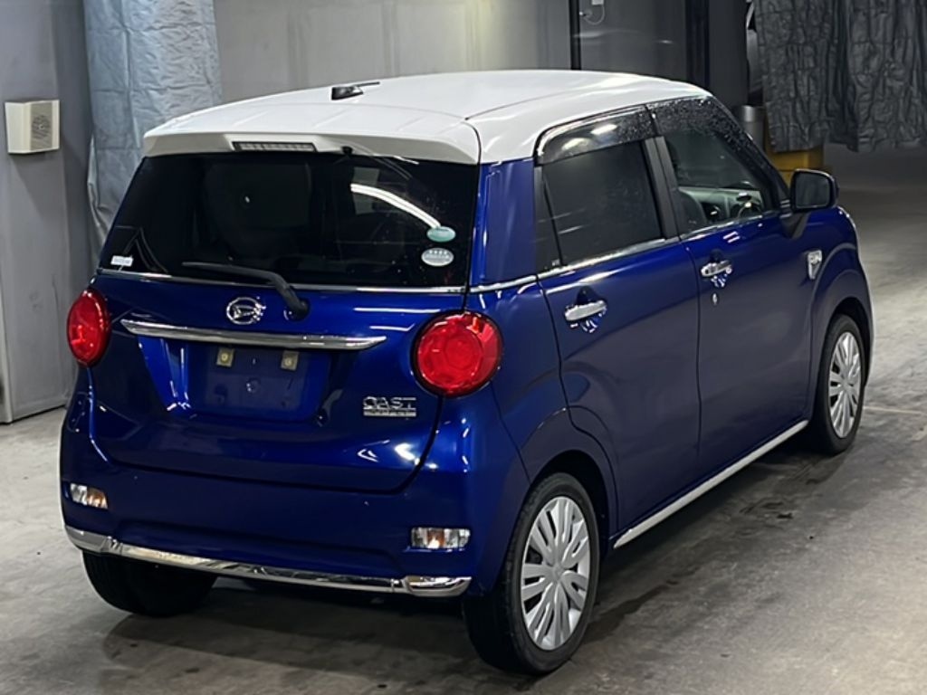 DAIHATSU CAST