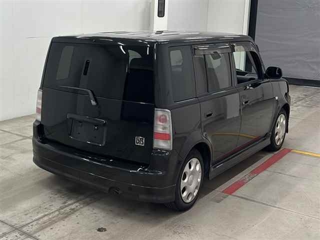 TOYOTA BB