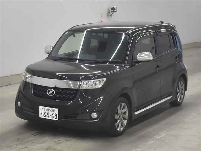 TOYOTA BB