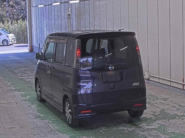 NISSAN ROOX