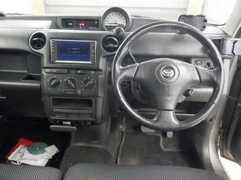TOYOTA BB