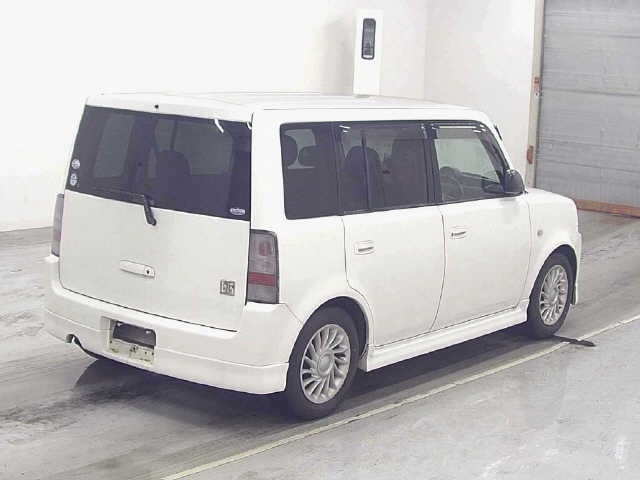 TOYOTA BB