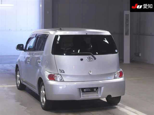 TOYOTA BB