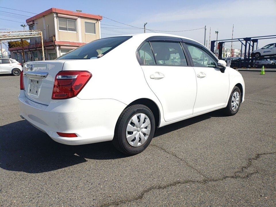 TOYOTA COROLLA AXIO