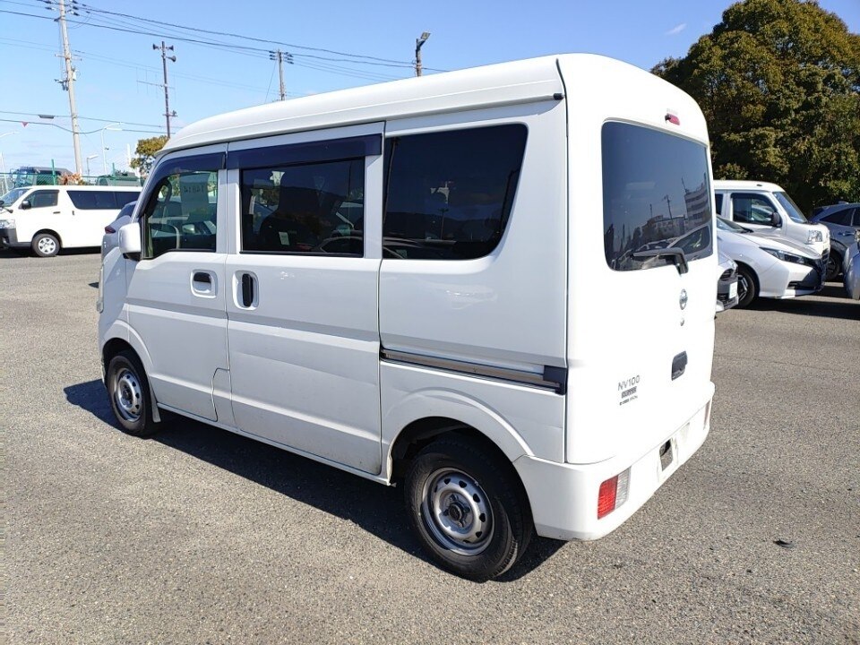 NISSAN NV100 CLIPPER