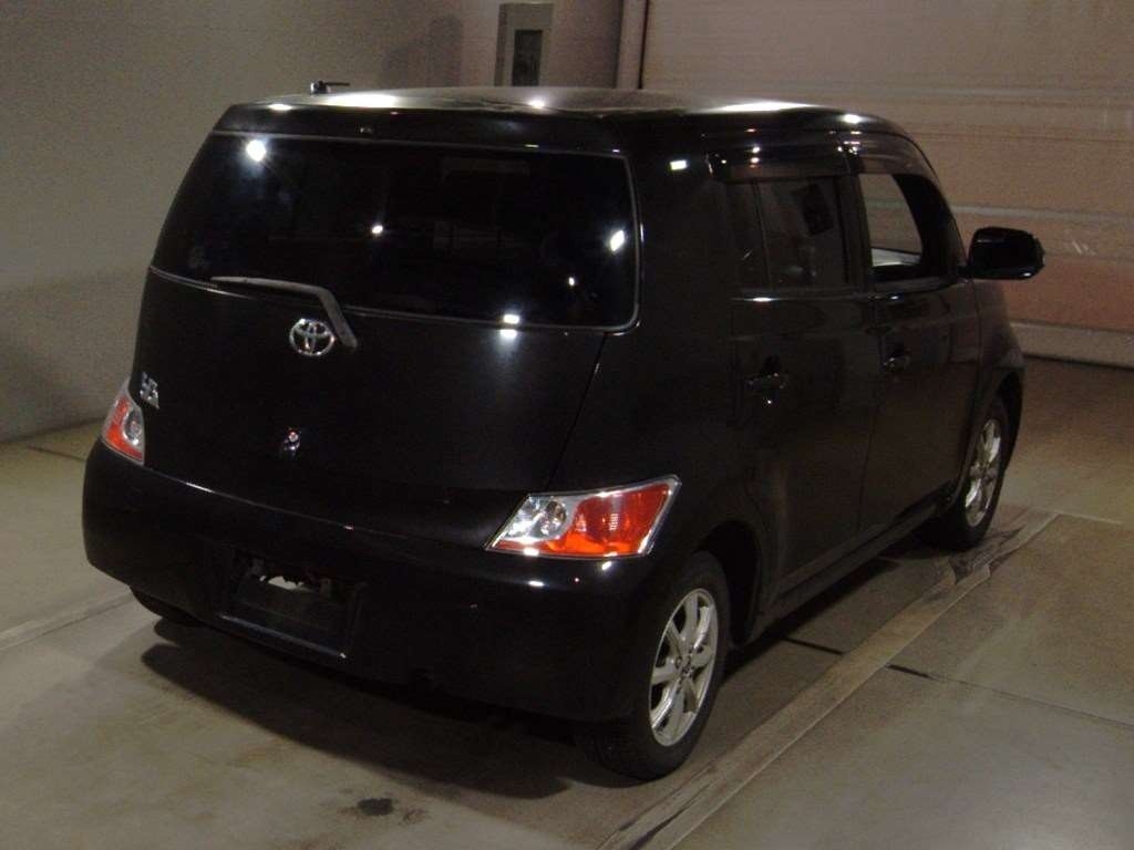 TOYOTA BB