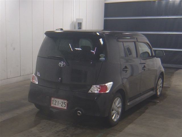 TOYOTA BB