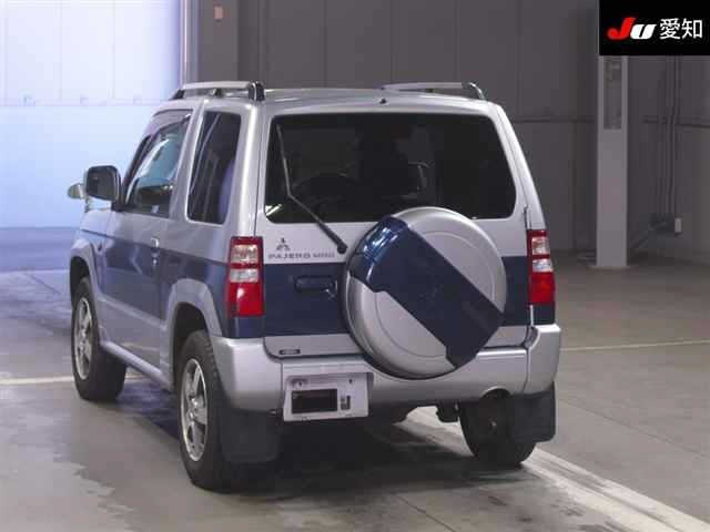 MITSUBISHI PAJERO MINI