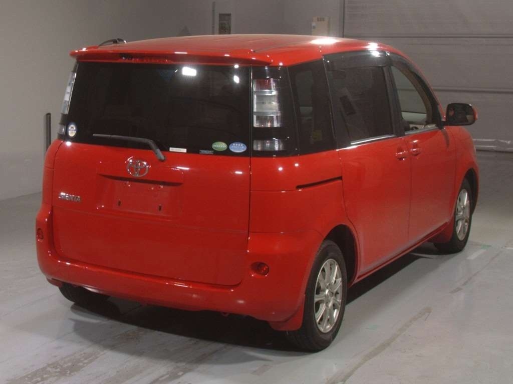 TOYOTA SIENTA