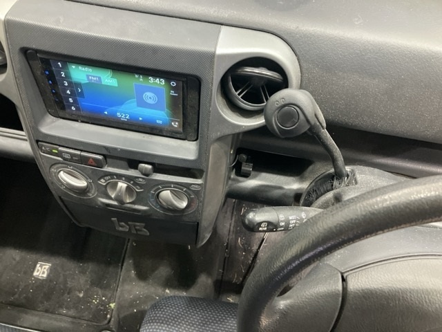TOYOTA BB