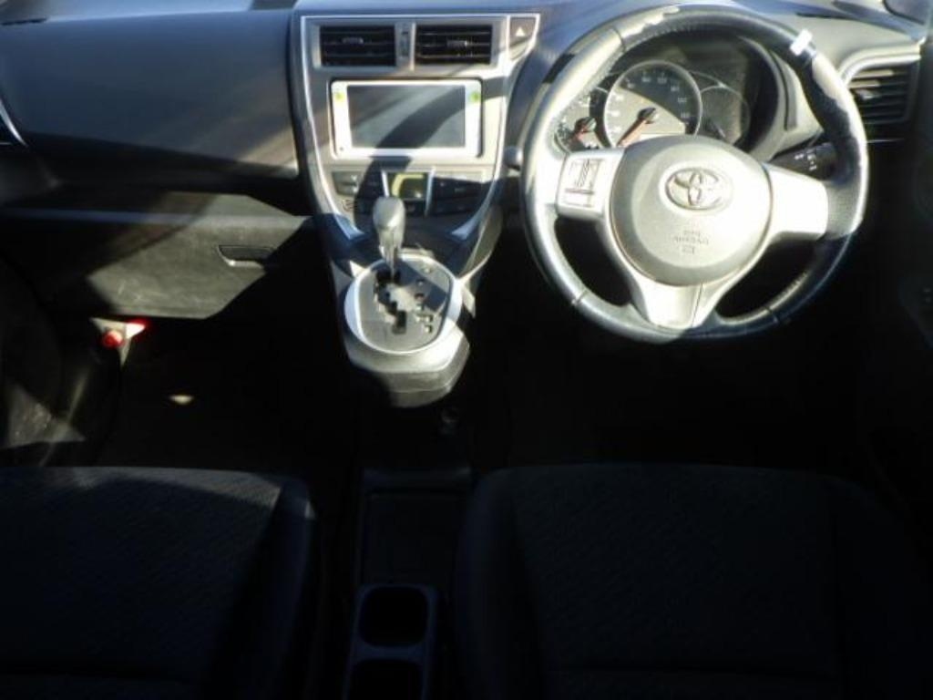 TOYOTA RACTIS