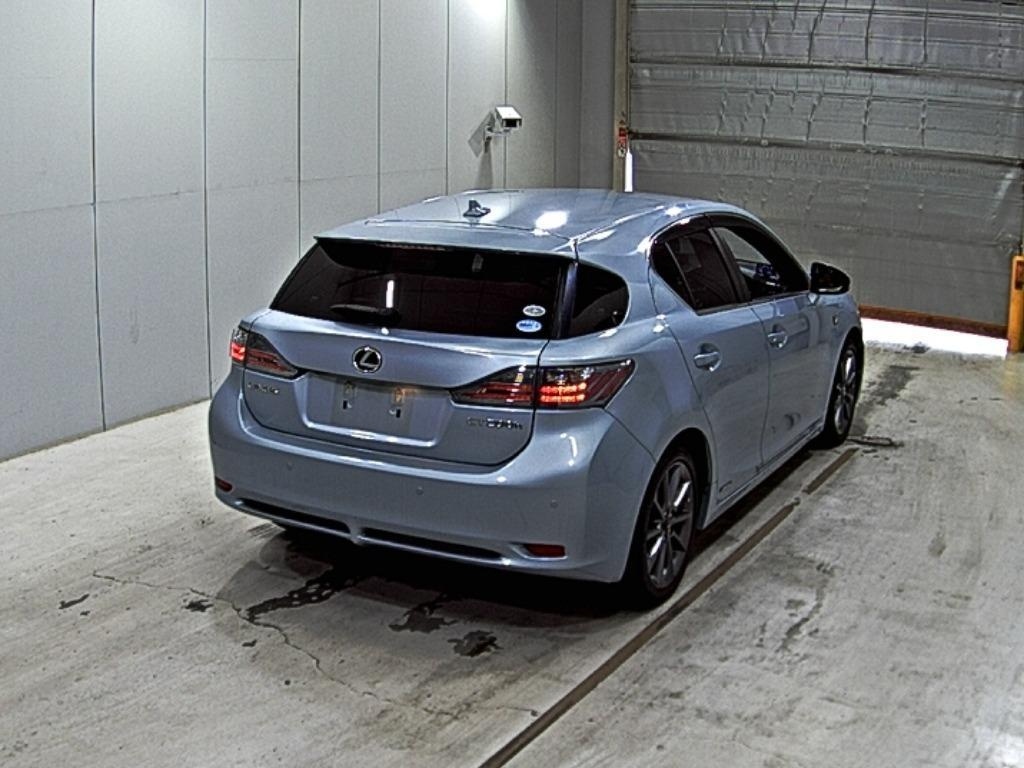 LEXUS CT200H
