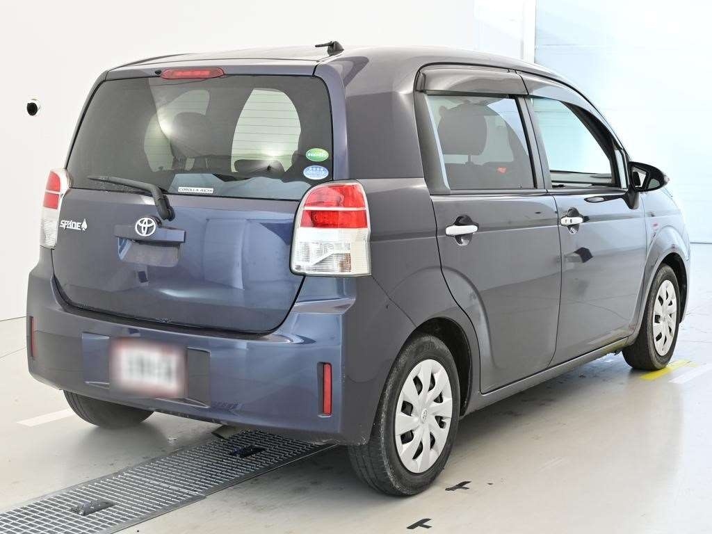 TOYOTA SPADE
