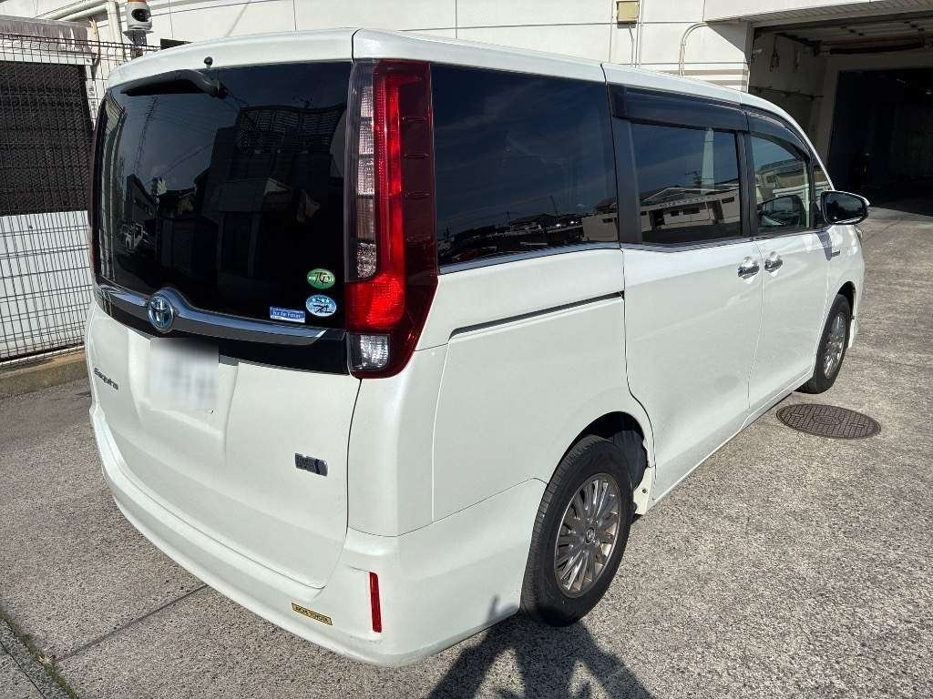 TOYOTA ESQUIRE