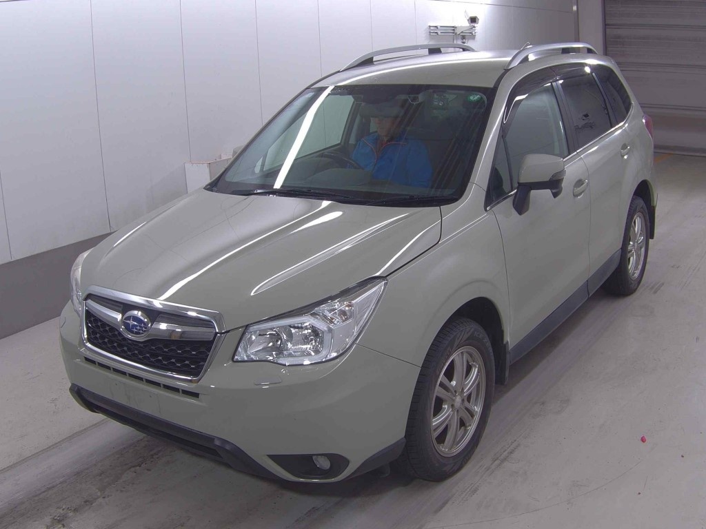 SUBARU FORESTER