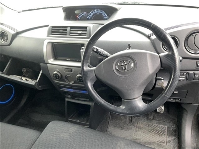 TOYOTA BB