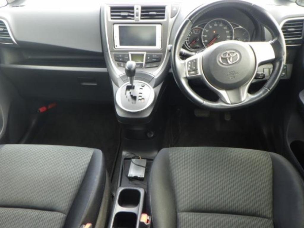 TOYOTA RACTIS
