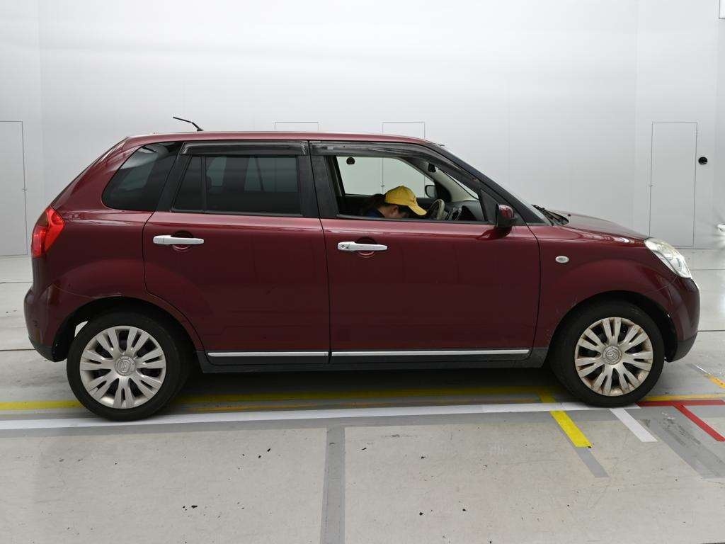 MAZDA VERISA
