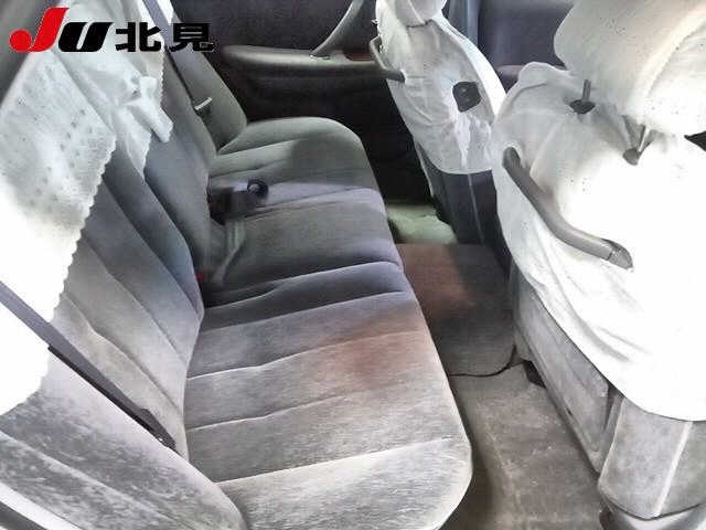 TOYOTA CROWN MAJESTA