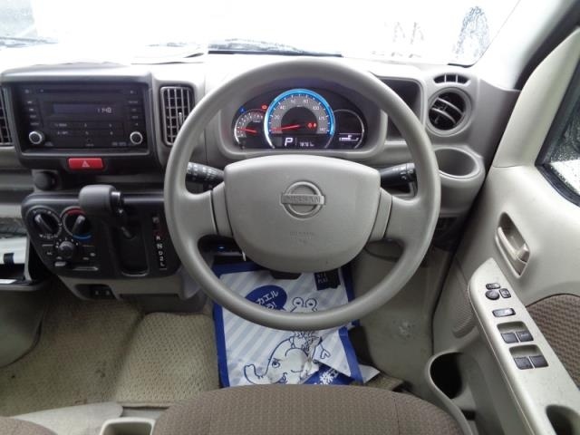 NISSAN NV100 CLIPPER