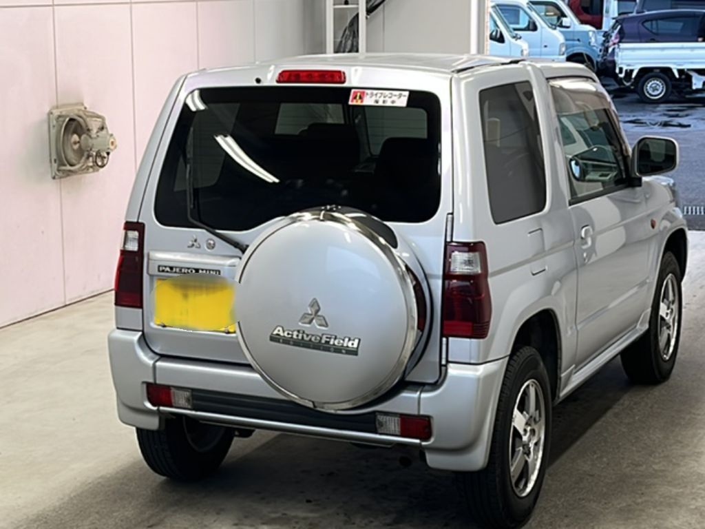 MITSUBISHI PAJERO MINI