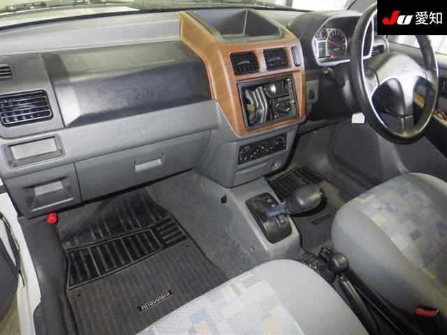 MITSUBISHI PAJERO MINI