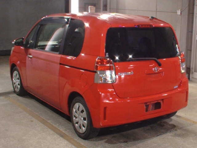 TOYOTA SPADE