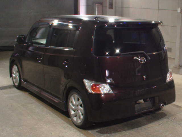 TOYOTA BB