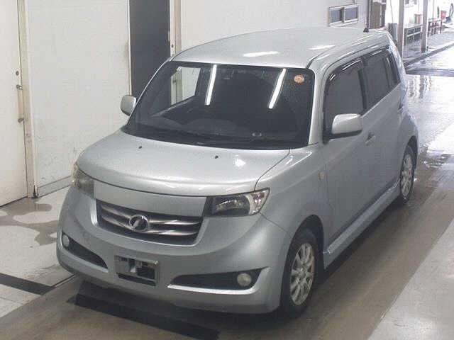 TOYOTA BB