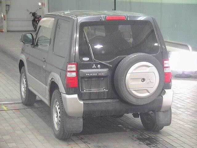 MITSUBISHI PAJERO MINI