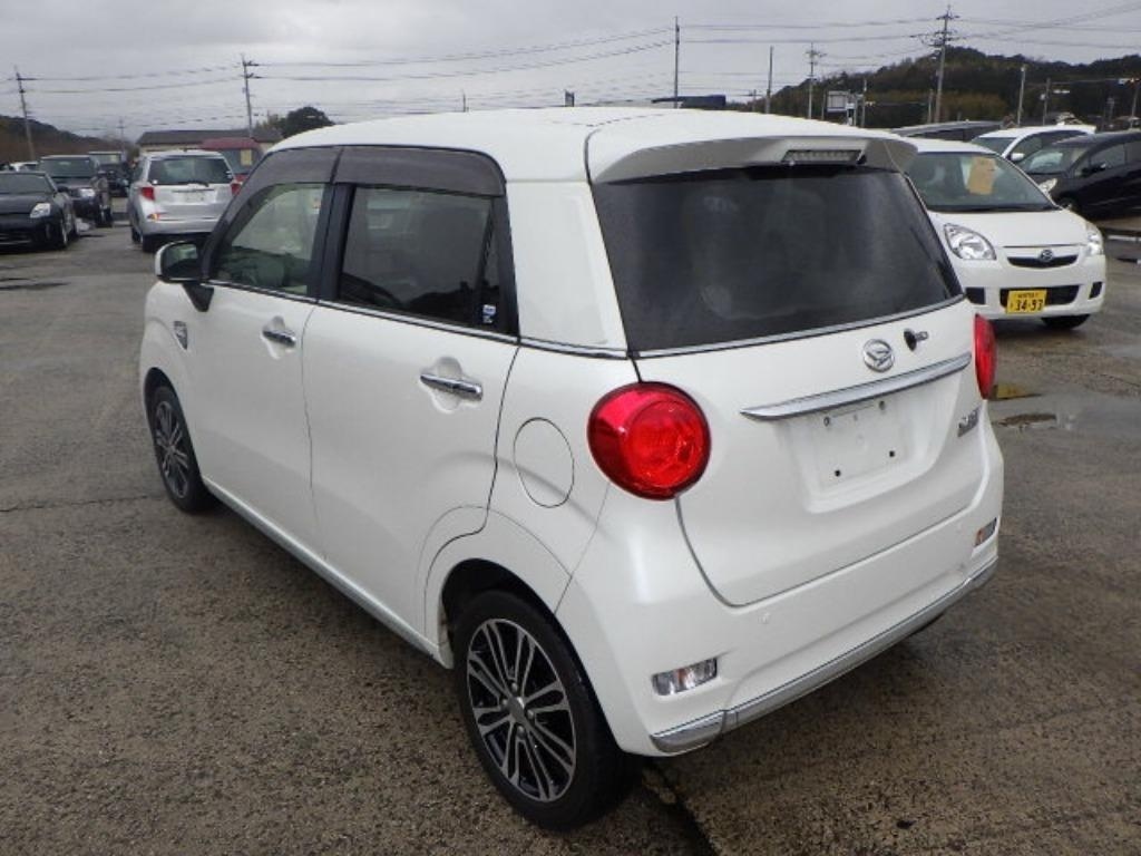 DAIHATSU CAST