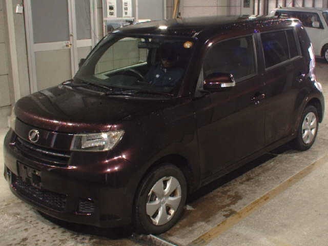 TOYOTA BB