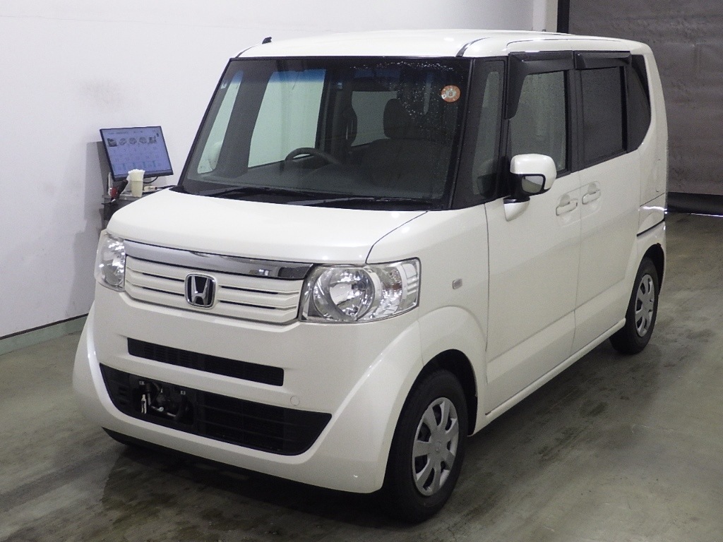 HONDA N-BOX