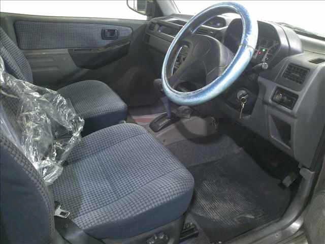 MITSUBISHI PAJERO MINI